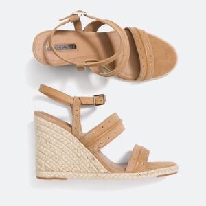 Brand new Tahari Espadrille Wedge sandal